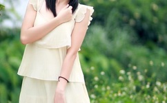 对面女孩看过来歌词